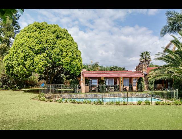 3 BEDROOM HOUSE FOR SALE IN BRYANSTON